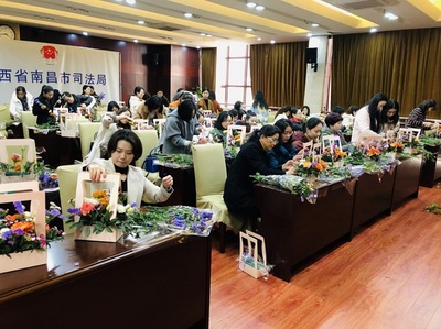 市司法局婦委會舉辦“追逐夢想 綻放風采”花藝講座 以花為媒，豐富文化生活，彰顯巾幗風采